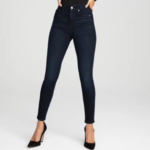 COPY - Good American jeans rn# 151301 blue 315 si…